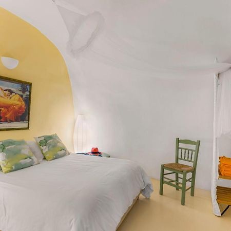 Sensyo Caves Apartment Firostefani Ngoại thất bức ảnh
