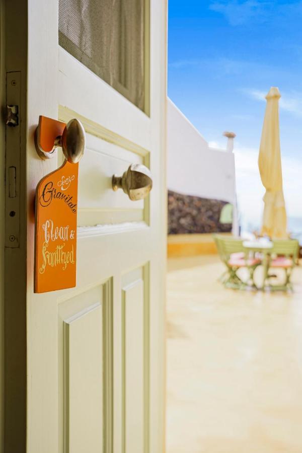 Sensyo Caves Apartment Firostefani Ngoại thất bức ảnh