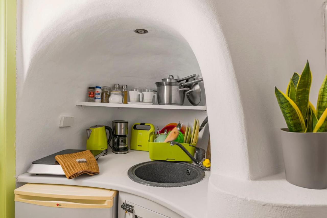 Sensyo Caves Apartment Firostefani Ngoại thất bức ảnh