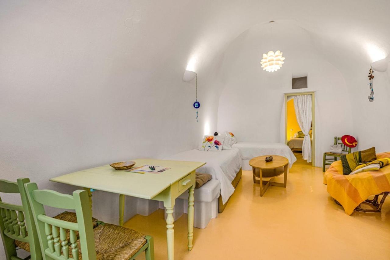 Sensyo Caves Apartment Firostefani Ngoại thất bức ảnh